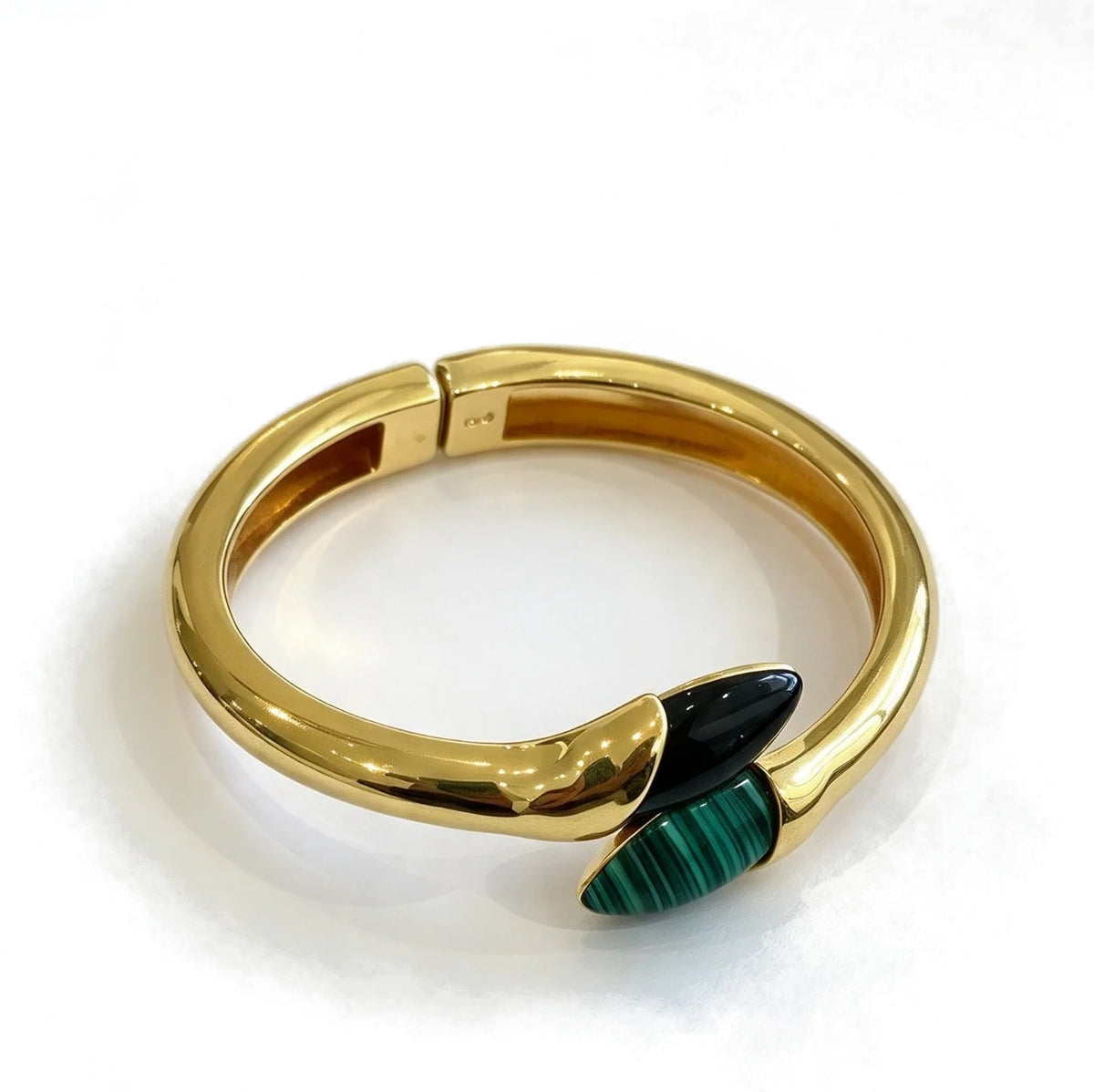 BRACELETE HVAY SELENE OBS. NEGRA/MALAQUITA